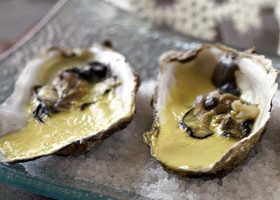 Huîtres chaudes au curry