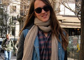 Street et stylée : j'adore le look de Lily ! - %%sitename%%