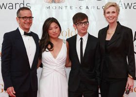 Interview avec les acteurs de Glee ! - %%sitename%%