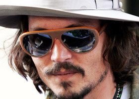 Révolution : Johnny Depp, amoureux de Salma Hayek !