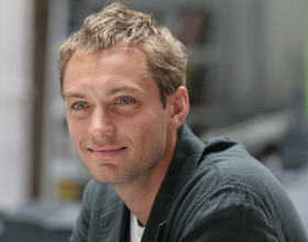 jude-law-joue-les-mechants-dans-repo-men