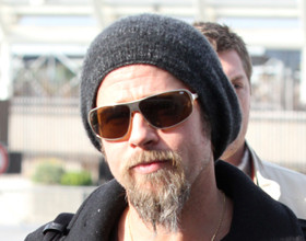 look-brad-pitt