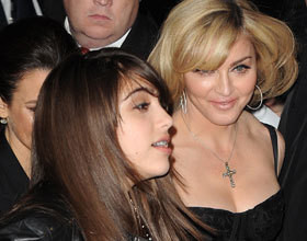madonna-ligne-de-vetements-chez-Macy-s