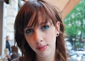 Street Beauty : on a repéré le make up d'Angélique !