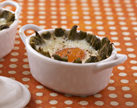 oeufs-cocotte-aux-asperges