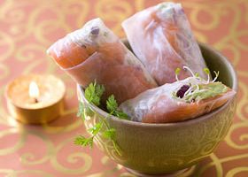 Rouleaux de printemps au saumon fumé - %%sitename%%