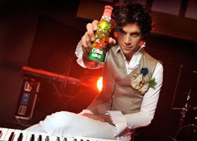 Vidéo : Mika en showcase privé. J'y étais !