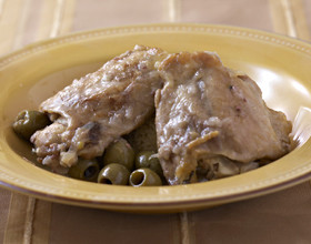tajine-de-poulet-aux-olives-et-citron-confit