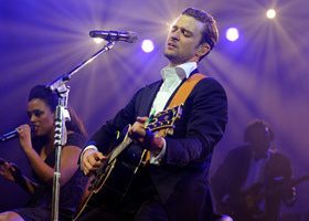 Tubes de l'été 2013: les hits les plus hot ! - %%sitename%%