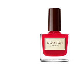 vernis-a-ongles-avec-eau