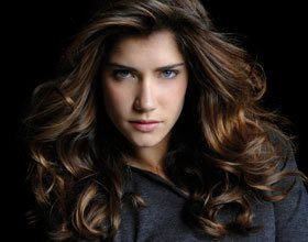 video-coiffure-cheveux-boucles