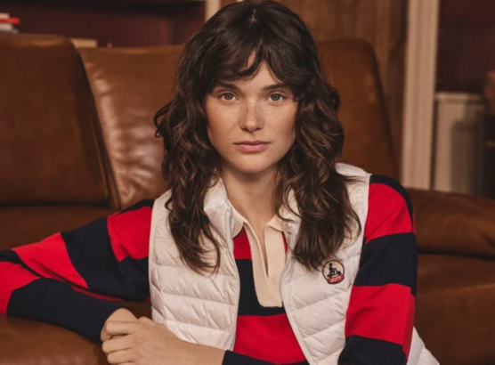 cette-piece-mode-est-ideale-pour-tenir-chaud-tout-hiver-avec-style