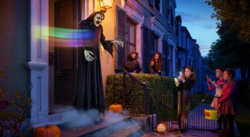 Ce géant d’Halloween Action de 183 cm à 29,95 euros affole les voisins et attise la curiosité à la tombée de la nuit