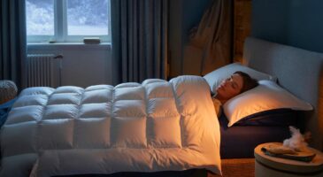 Voici la couette thermorégulatrice à 50€-250€ qui promet des nuits plus chaudes et moins chères : ce détail qui change tout en plein hiver