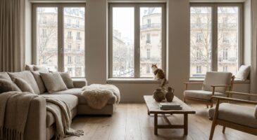 Ni blanche ni noire : en 2026, cette couleur de fenêtre plus chaleureuse va ringardiser votre salon si vous l'ignorez